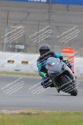 media/Oct-15-2022-Fastrack Riders (Sat) [[9a18b22502]]/Level2/Turn 9 1130am/